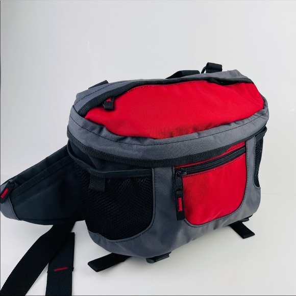 Gap Adjustable Black Gray Red Shoulder Waist Bag Multi Zip Pocket Compartments - Picture 3 of 7